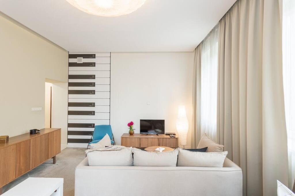 Close-Urban Chic - City Center - Studio Apartment - Plac Konstytucji Varşovia Exterior foto