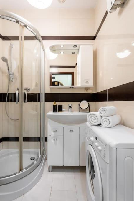Close-Urban Chic - City Center - Studio Apartment - Plac Konstytucji Varşovia Exterior foto